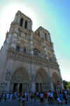Notre_Dame_01.JPG (147021 bytes)