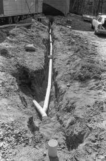 1977_Mitcherll_Lake_Cabin_184.jpg (5072804 bytes)