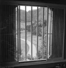 1952-53_Japan_Kyoto_Kawaguchi-Ko_260.jpg (1221115 bytes)