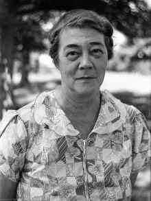 1949_Glenwood_City_Olga_Richards_002.jpg (6386875 bytes)