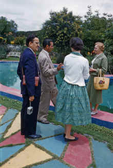 1958-07_Honeymoon_Mexico_068.jpg (1970127 bytes)