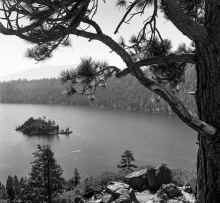 1960-06_Lake_Tahoe_854_60.jpg (1467129 bytes)