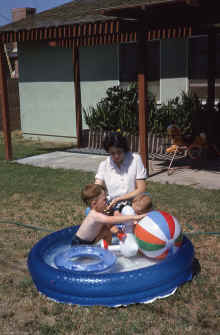 1962-06_JL_Blilie_Family_232.jpg (1744946 bytes)