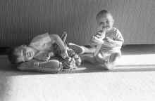 1962_Charles_L_James_W_Blilie_662.jpg (2680047 bytes)