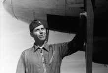 1962_Flying_to_Hollywood_CA_729.jpg (3622855 bytes)