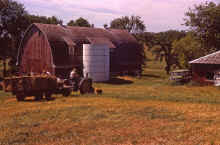 1963-07_JLBlilie_Family_330_UncleBerts_Farm.jpg (2864487 bytes)