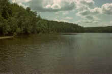 1963-07_JLBlilie_Family_336_Mitchell_Lk.jpg (1639014 bytes)