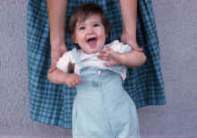 1963-11_JLBlilie_Family_365_Julie.jpg (1311155 bytes)