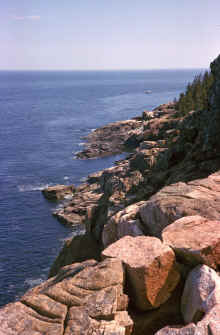 1966-06_JLBlilie_Family_421_Acadia_NP.jpg (1900544 bytes)