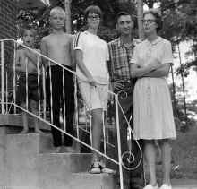 1967_McKenney_Family_Marietta_GA_388.jpg (2506292 bytes)