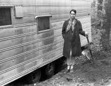 1971_Mitchell_Lake_Trailer_Harriet_Blilie_680.jpg (3702413 bytes)