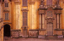 1974-02_JL_Blilie_Family_637_Stift_Melk.jpg (1807548 bytes)