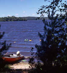 1974-06_JL_Blilie_Family_712_Mitchell_Lk.jpg (1496776 bytes)