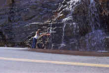 1974-07_JL_Blilie_Family_686_Glacier_NP.jpg (2194952 bytes)