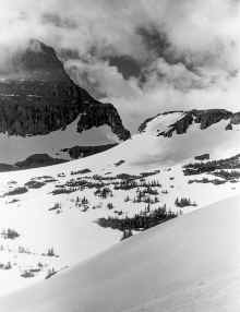 1974_Glacier_National_Park_NP_Trip_934.jpg (3506324 bytes)