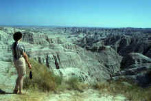 1983-08_JL_Blilie_Family_961_SDak_Badlands.jpg (2582148 bytes)