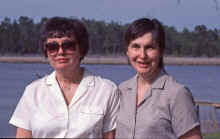 1985-04_JL_Blilie_Family_202.jpg (1069801 bytes)