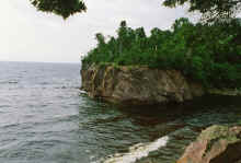 1994-08_JL_Blilie_Family_609_NShore.jpg (1894211 bytes)