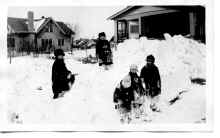 Children_March-1924_130.jpg (558974 bytes)