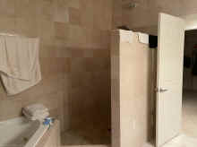 IMG_3029_60.jpg (213219 bytes)