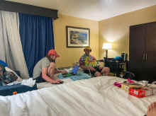 IMG_3068_60.jpg (492554 bytes)