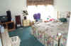 MBedroom.jpg (196548 bytes)